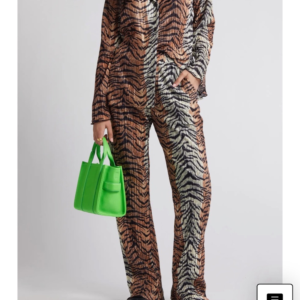 Dressed in Lala Tiger Long Sleeve Plissé Top & Pants Set  size small nwt